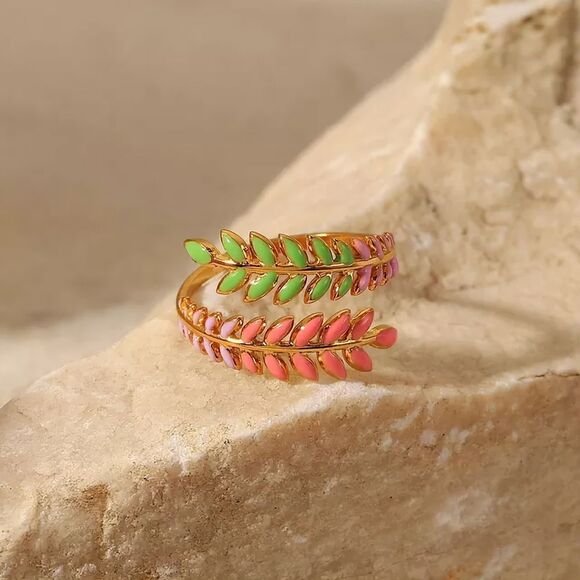 Dainty 18K Gold Plated Leaf Adjustable Ring - Picture 3 of 6